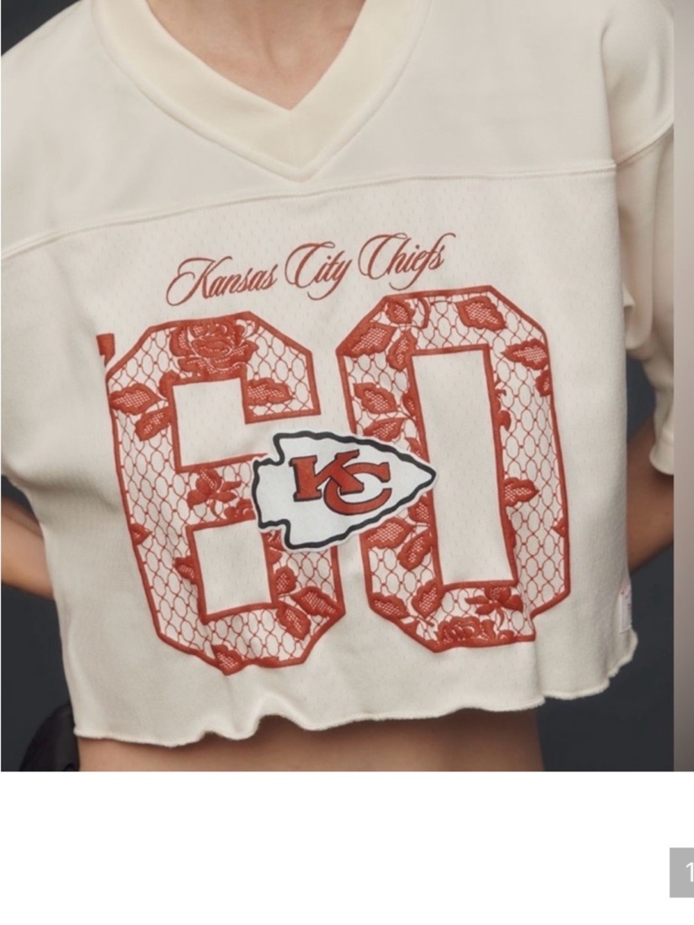Mitchell & Ness Cream Crop Jersey with Red Lace-Pattern 60